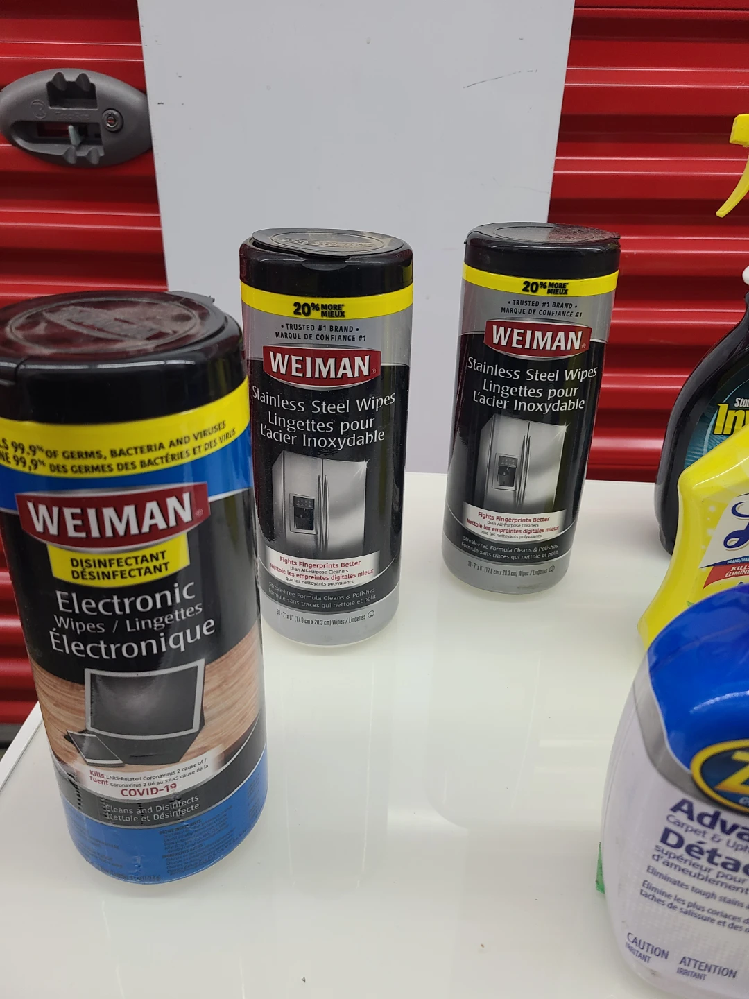 🇨🇦 Cleaning liquids and products - photo 3