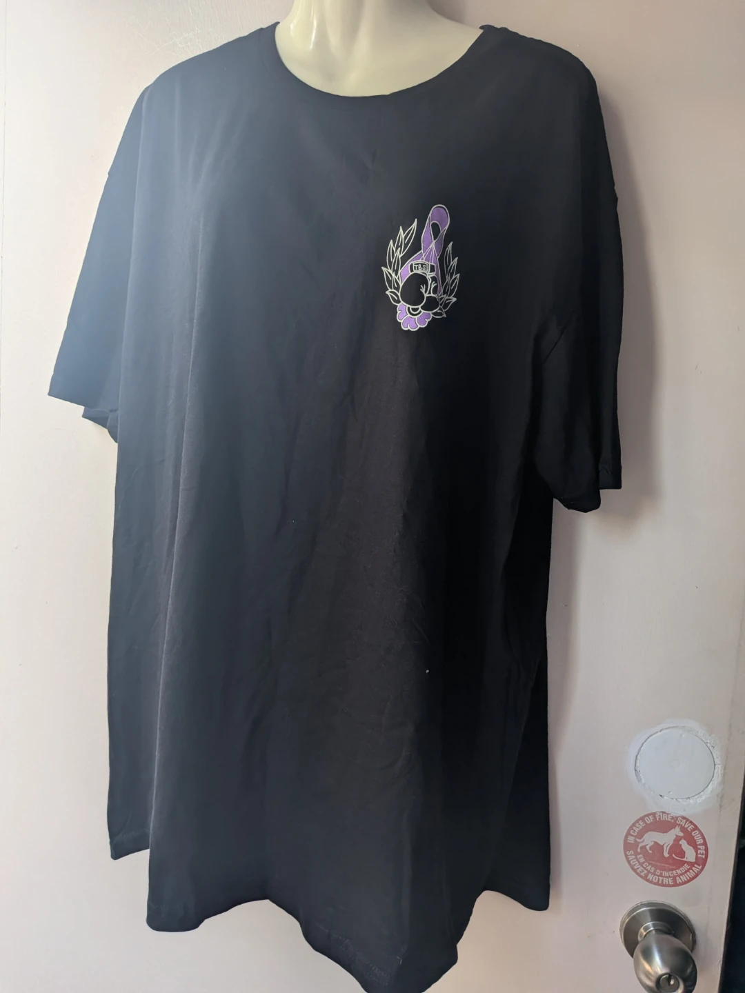 Black T-Shirt with Purple Ribbon Graphic 2XL - photo 3