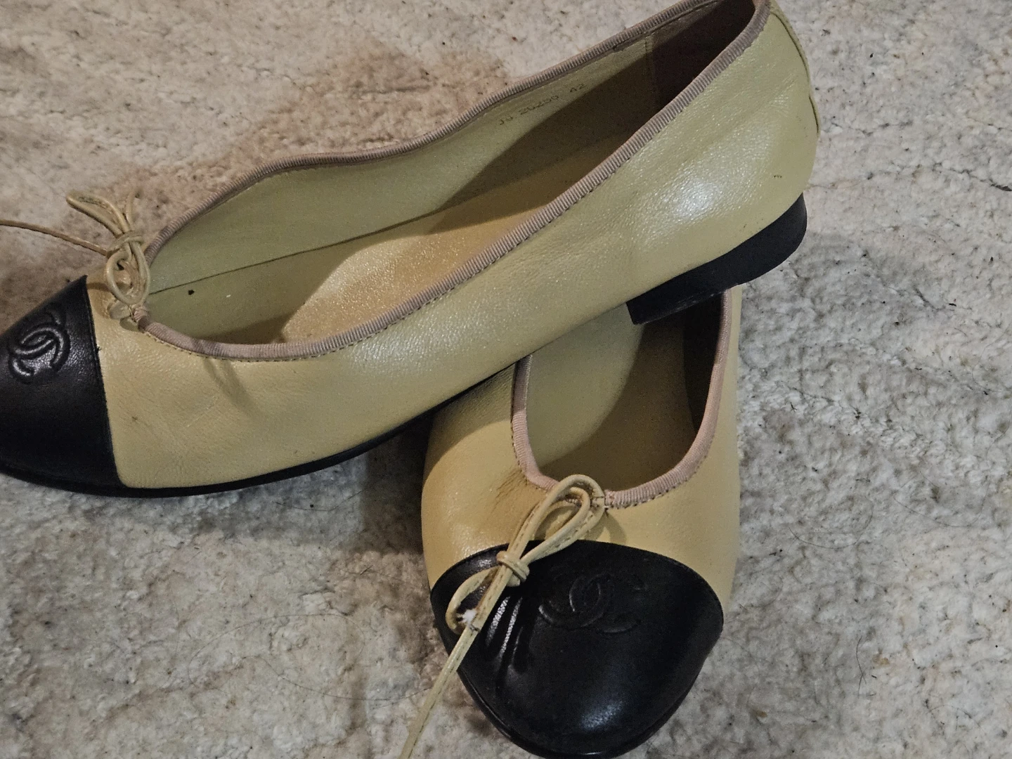 Chanel Two-Tone Ballet Flats - Size 42