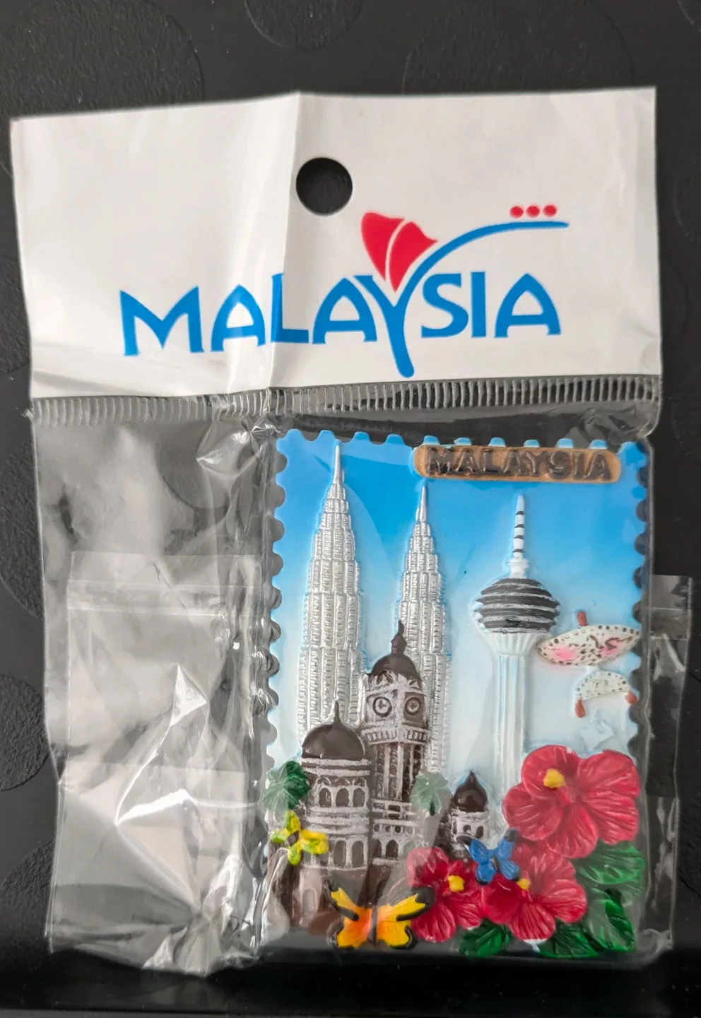 ⚽ Malaysia Souvenir Magnet