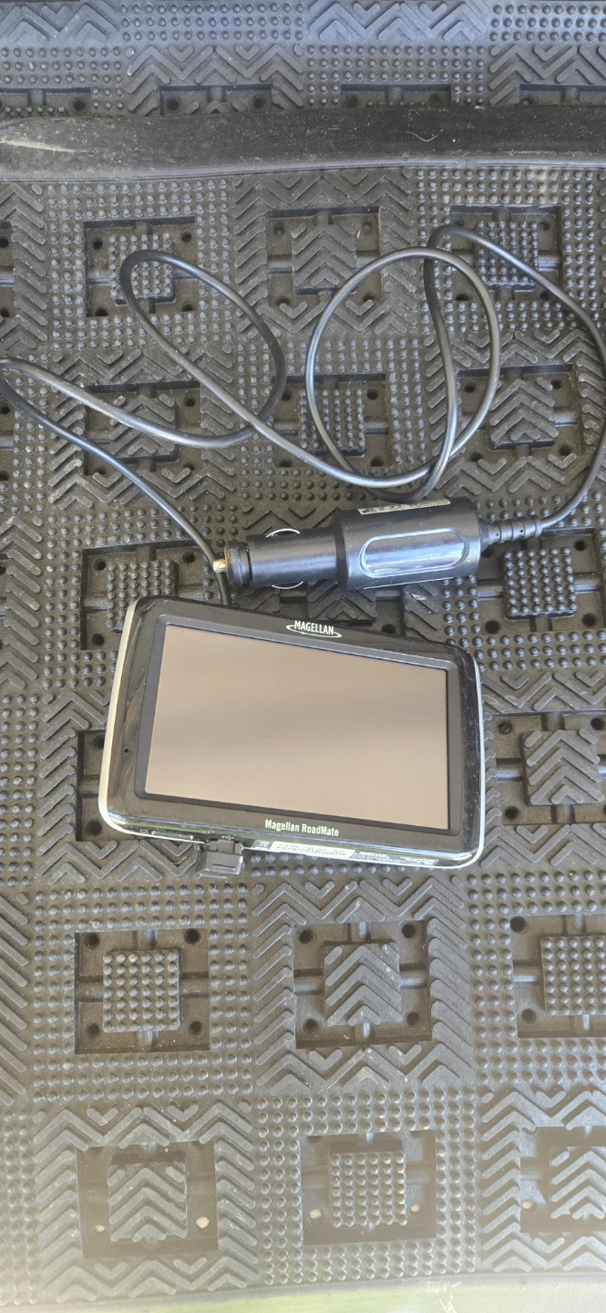 Magellan RoadMate 3045LM GPS
