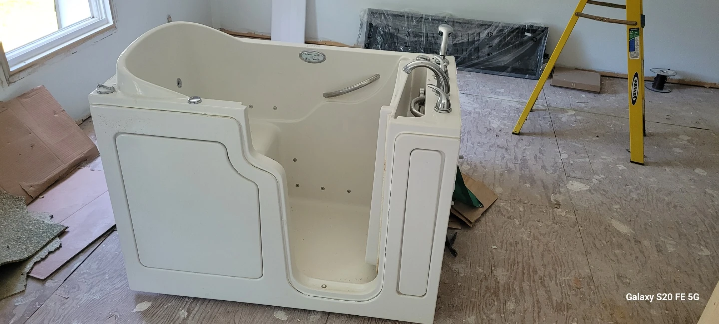 Worth $6000, Safe Step Walk-In Tub Co. Walk-In Bathtub - photo 3