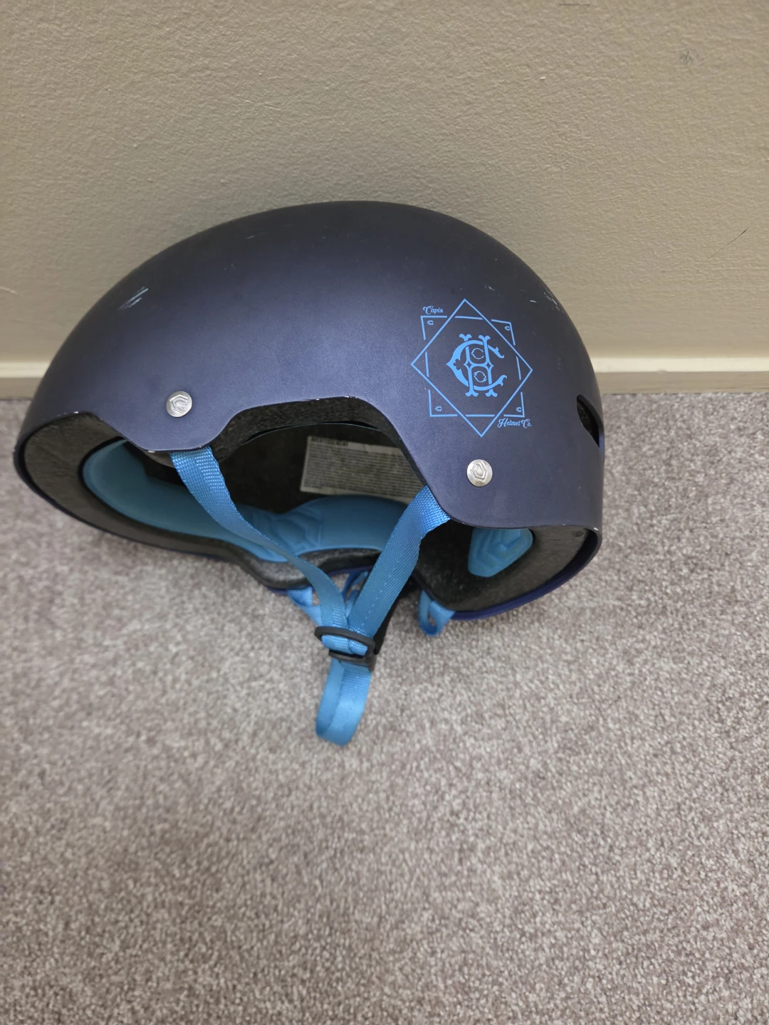 ⚽️CAPiX Blue Helmet
