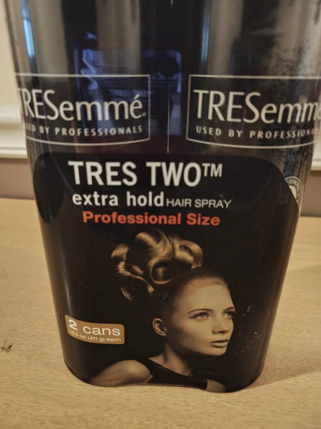 TRESemmé TRES  Hair Spray - Professional Size (2 Cans) - photo 2