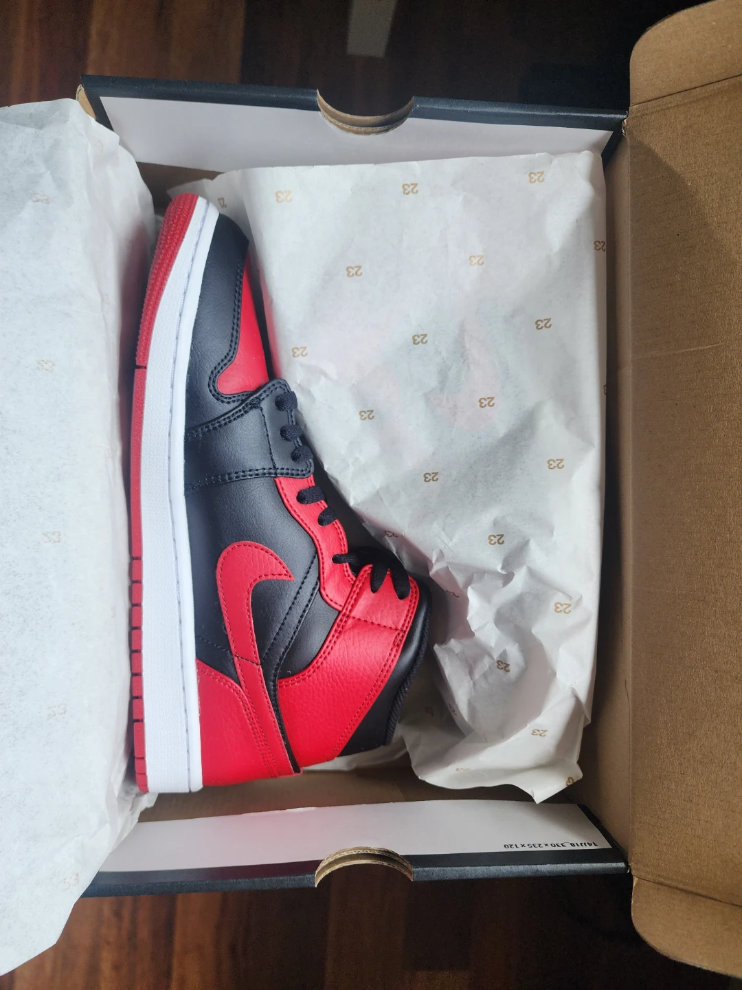 Air Jordan 1 Mid SE Shoes - photo 4