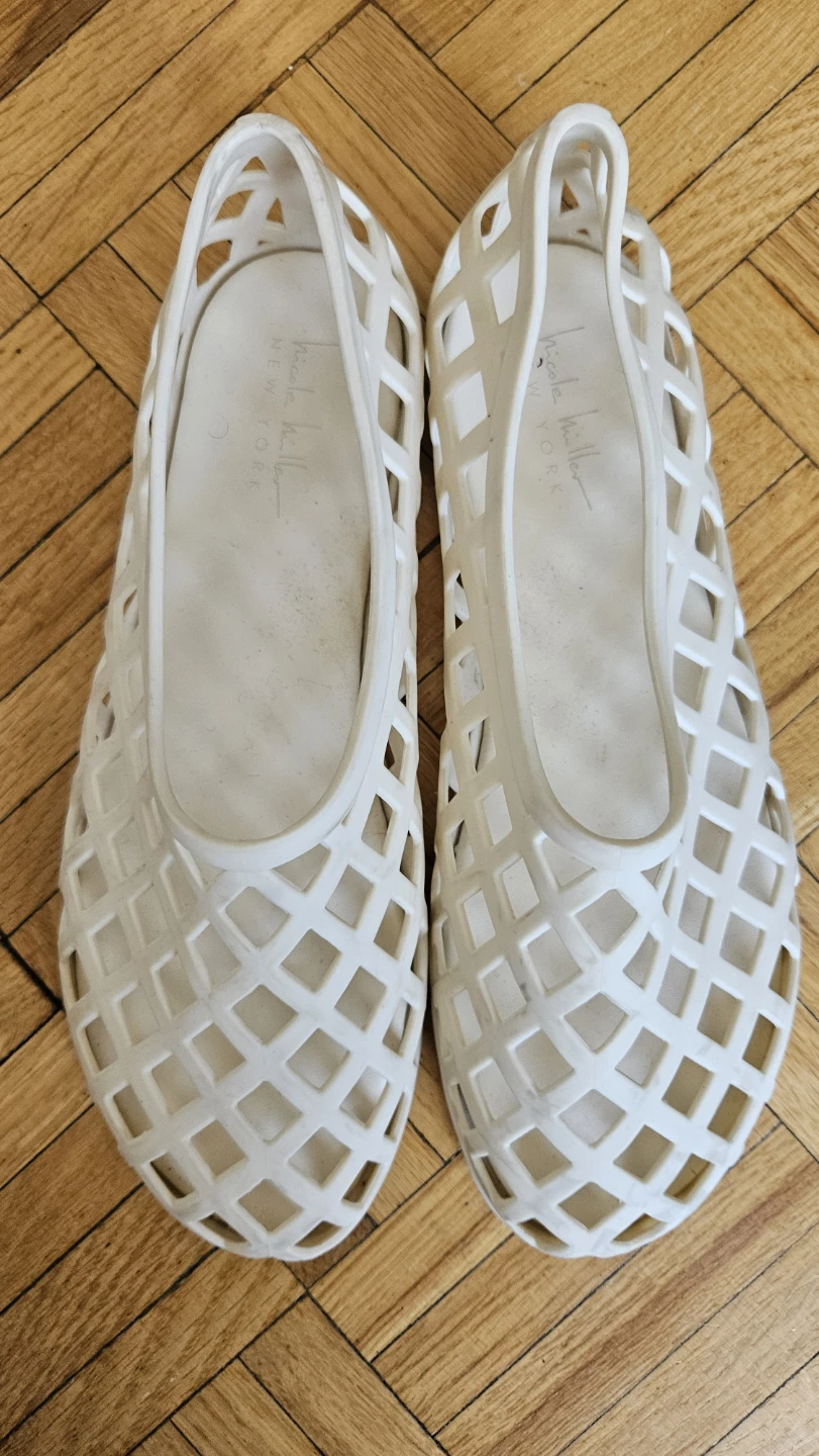 Nicole Miller New York White Mesh Flats - Size 8
