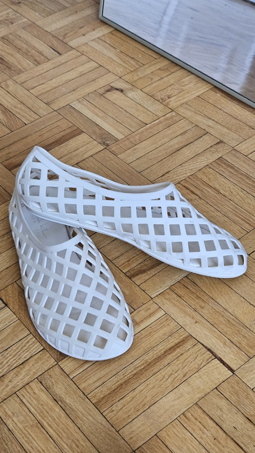 Nicole Miller New York White Mesh Flats - Size 8 - photo 3