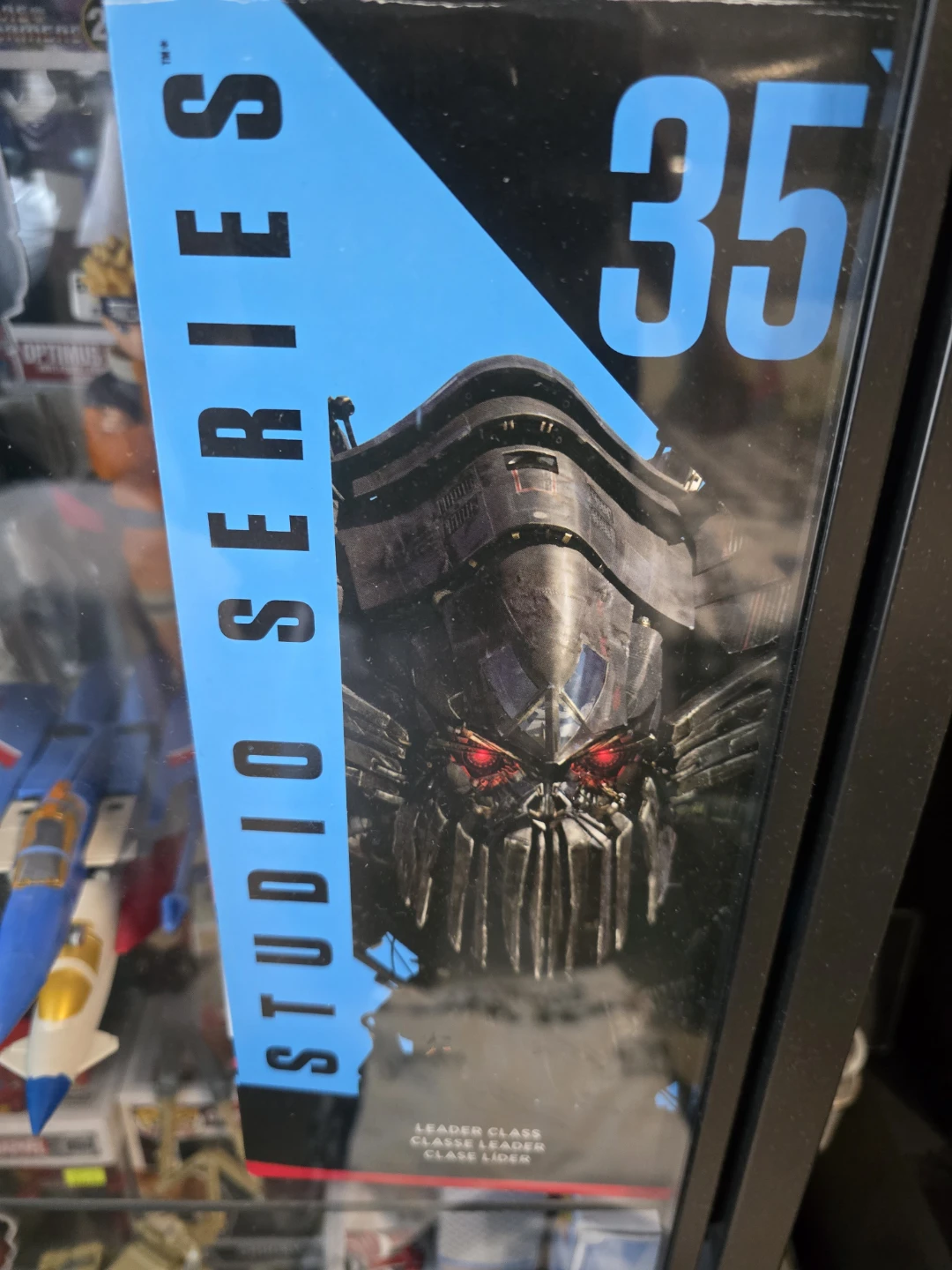Transformers Studio Series Leader Class Jetfire Toy - photo 2