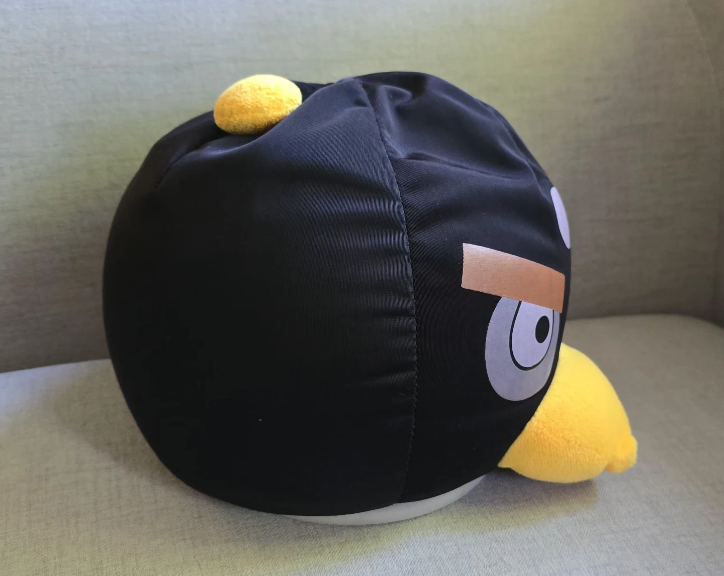 Angry Birds Bomb Plush Toy - photo 3