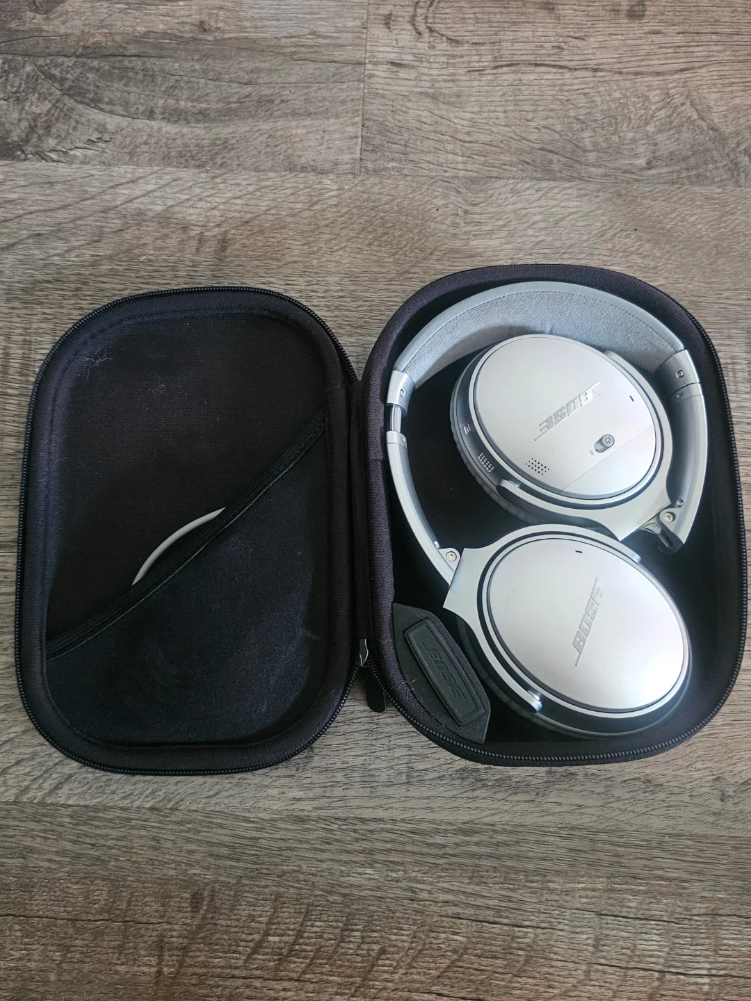 Bose QuietComfort 25 Headphones