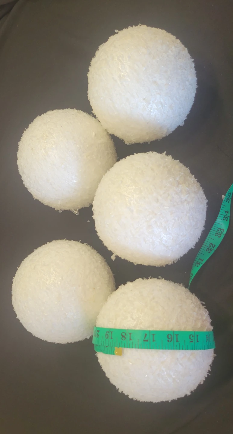 Set of 5 White Spheres ⚽ - photo 4