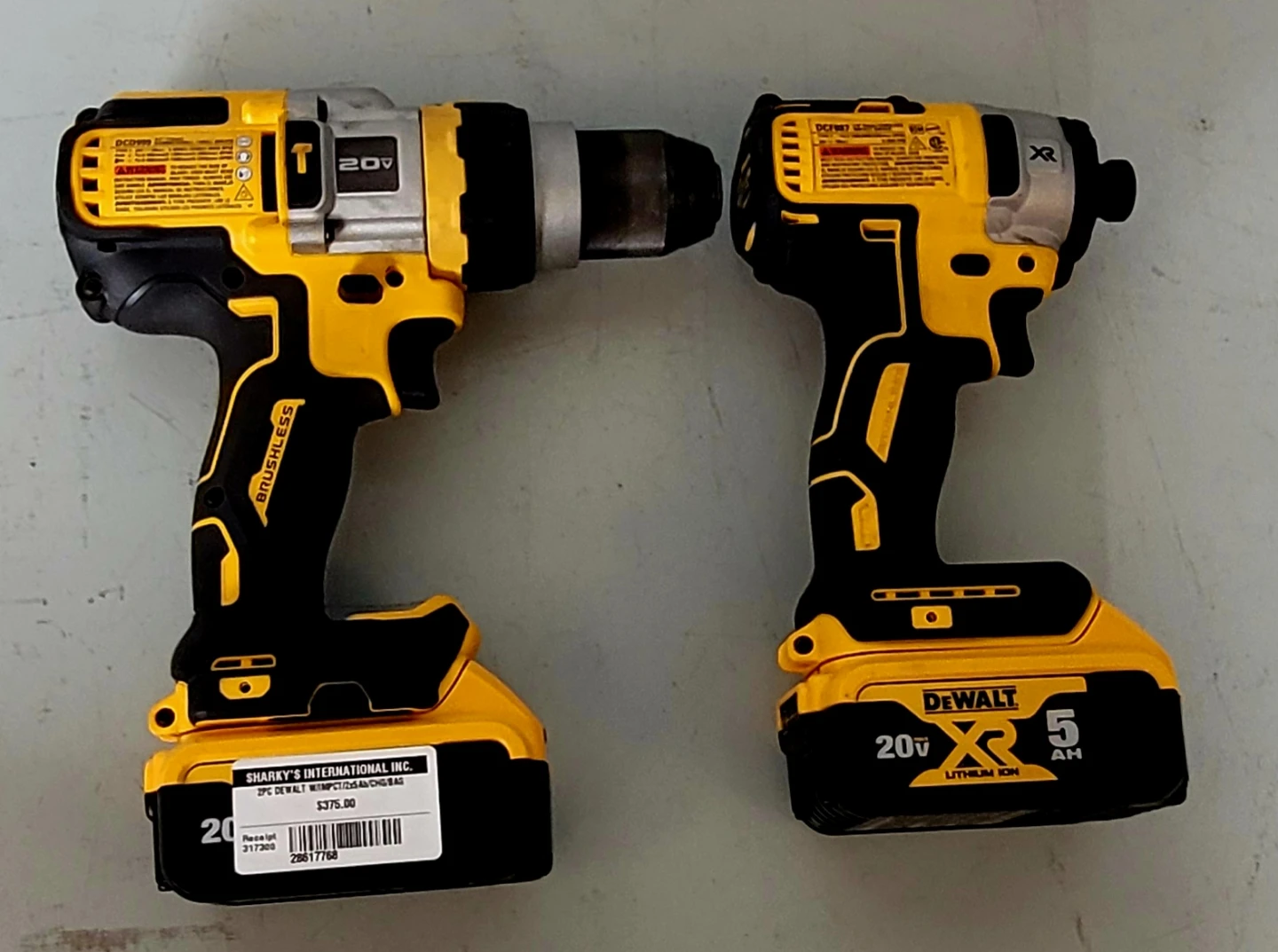 DCK2100P2 20V MAX* Brushless Cordless 2-Tool Kit (28617768) - photo 2