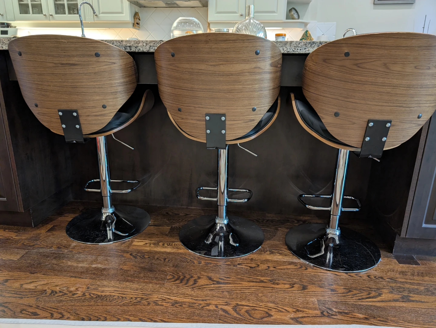 Set of 3 Adjustable Swivel Bar Stools - photo 3