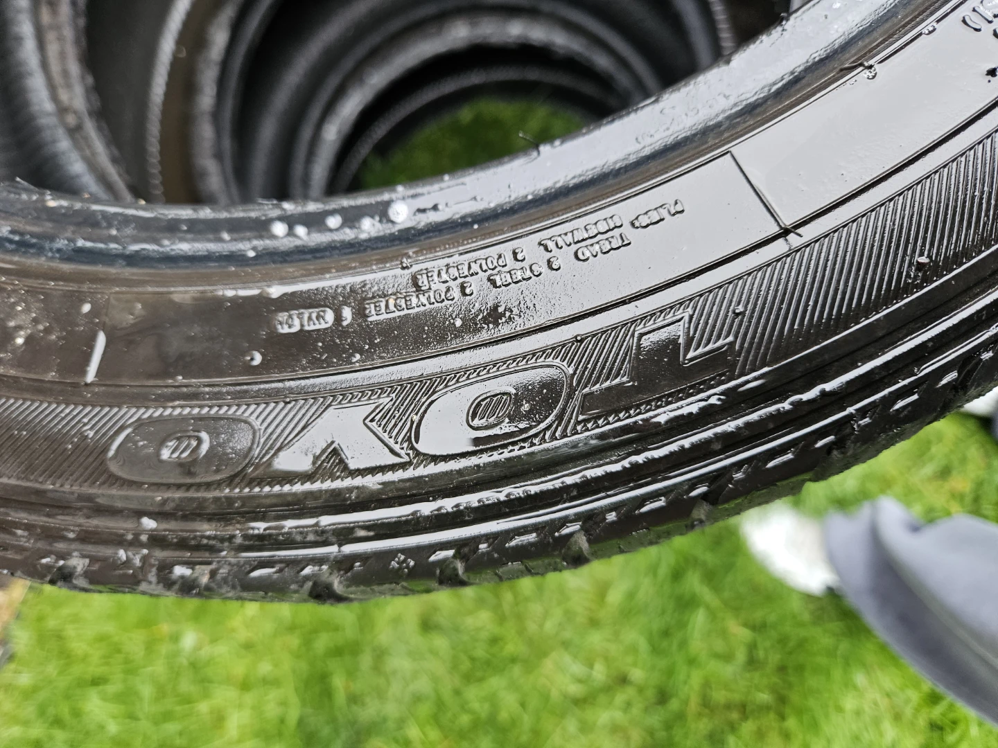 245/45/18 Set of 4 TOYO Tires - photo 4