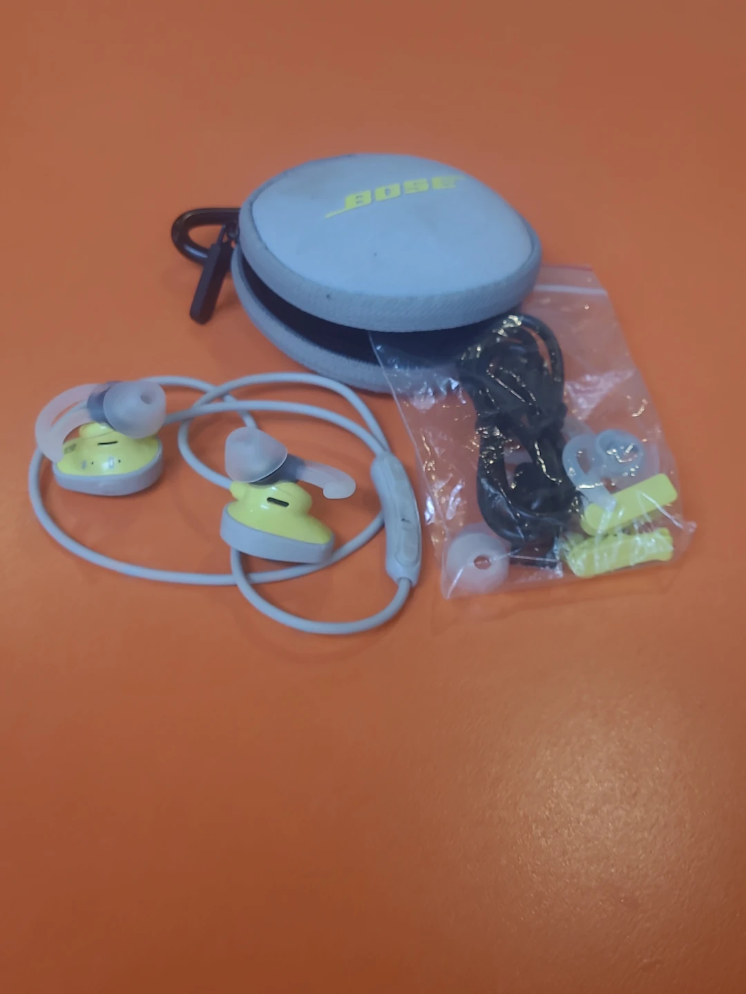 Bose Wireless Earbuds with Case