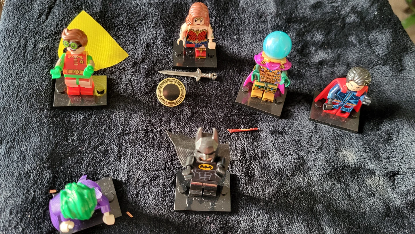 LEGO Minifigure Lot - Batman, Robin, Wonder Woman