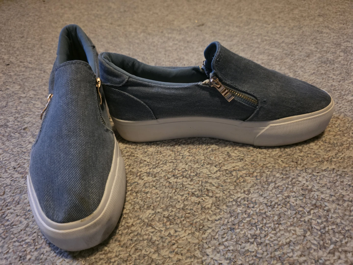 Blue Denim Slip-On Sneakers with Zipper