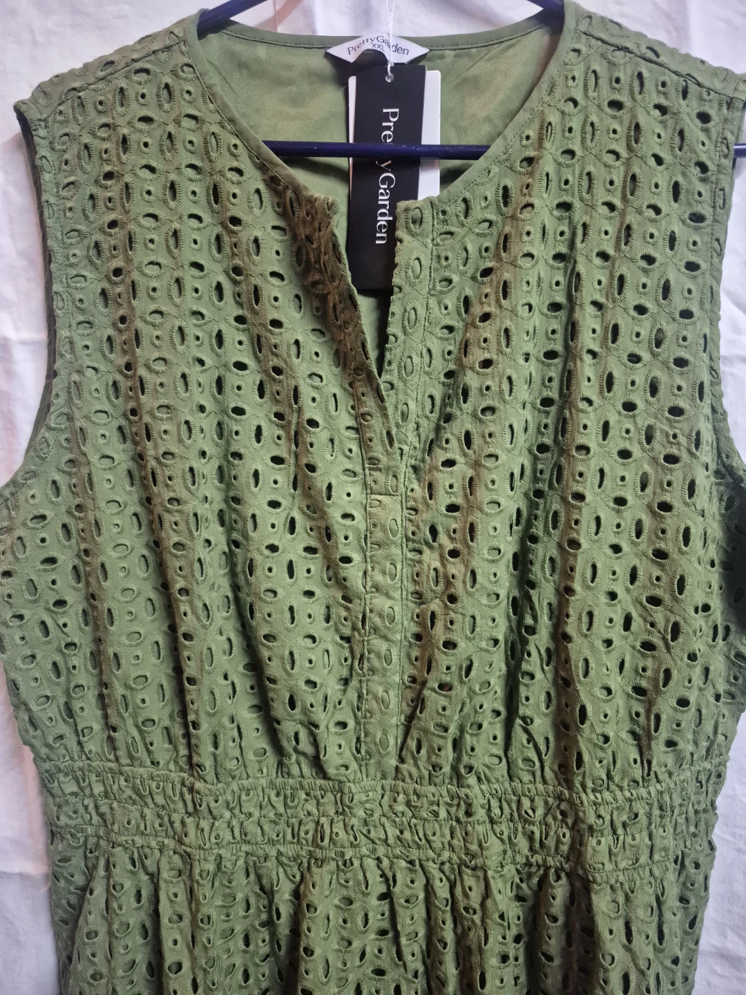 BNWT - Green Sleeveless Dress
