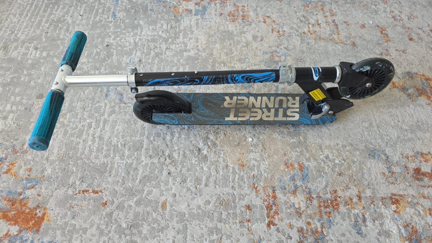 Street Runner Scooter
