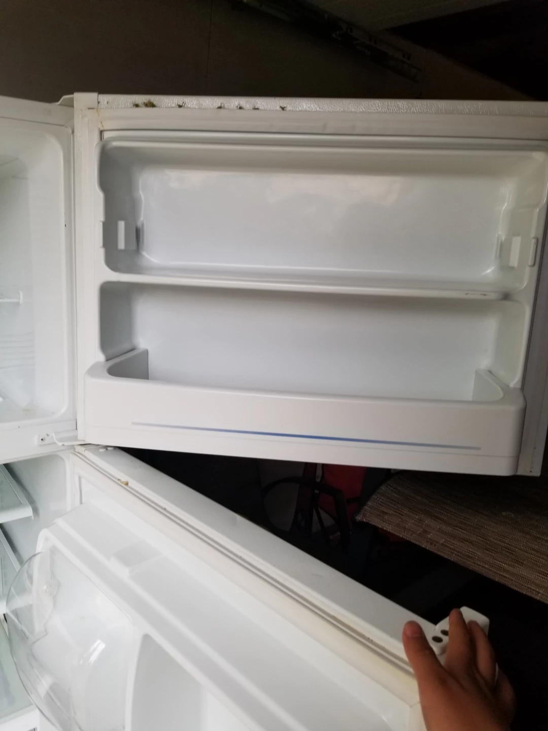 White GE Refrigerator - photo 2
