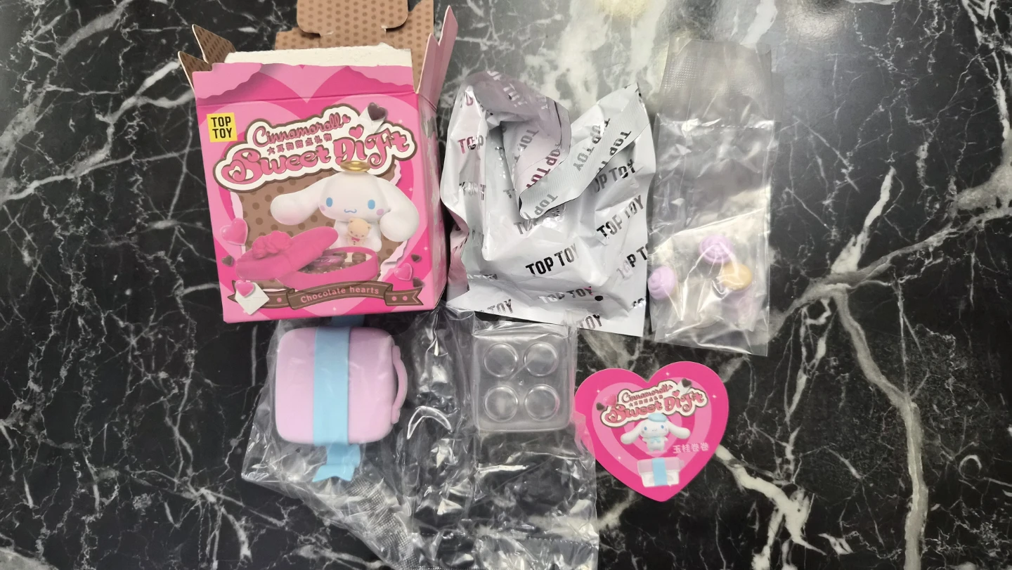 Cinnamoroll blind box figures Sweet gift series $15 each box - photo 3