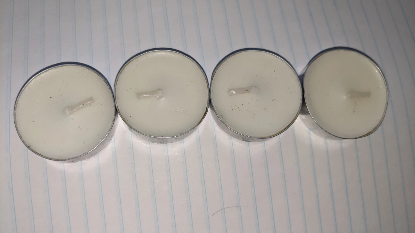 4 white tea light candles