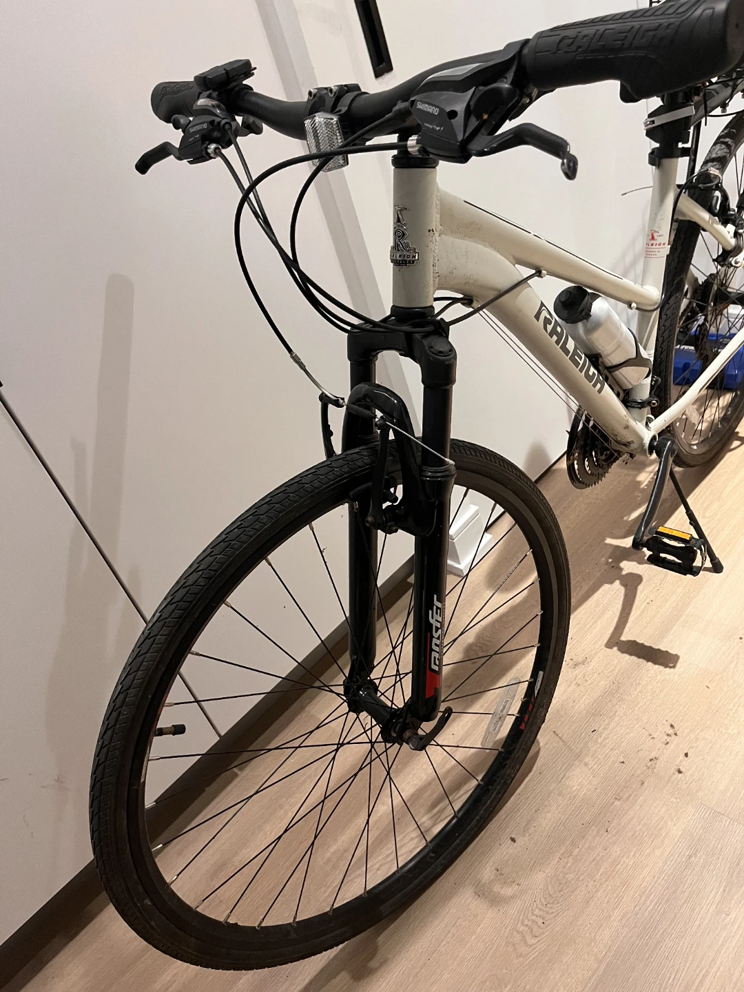 Raleigh Shimano mountain Bike - photo 4