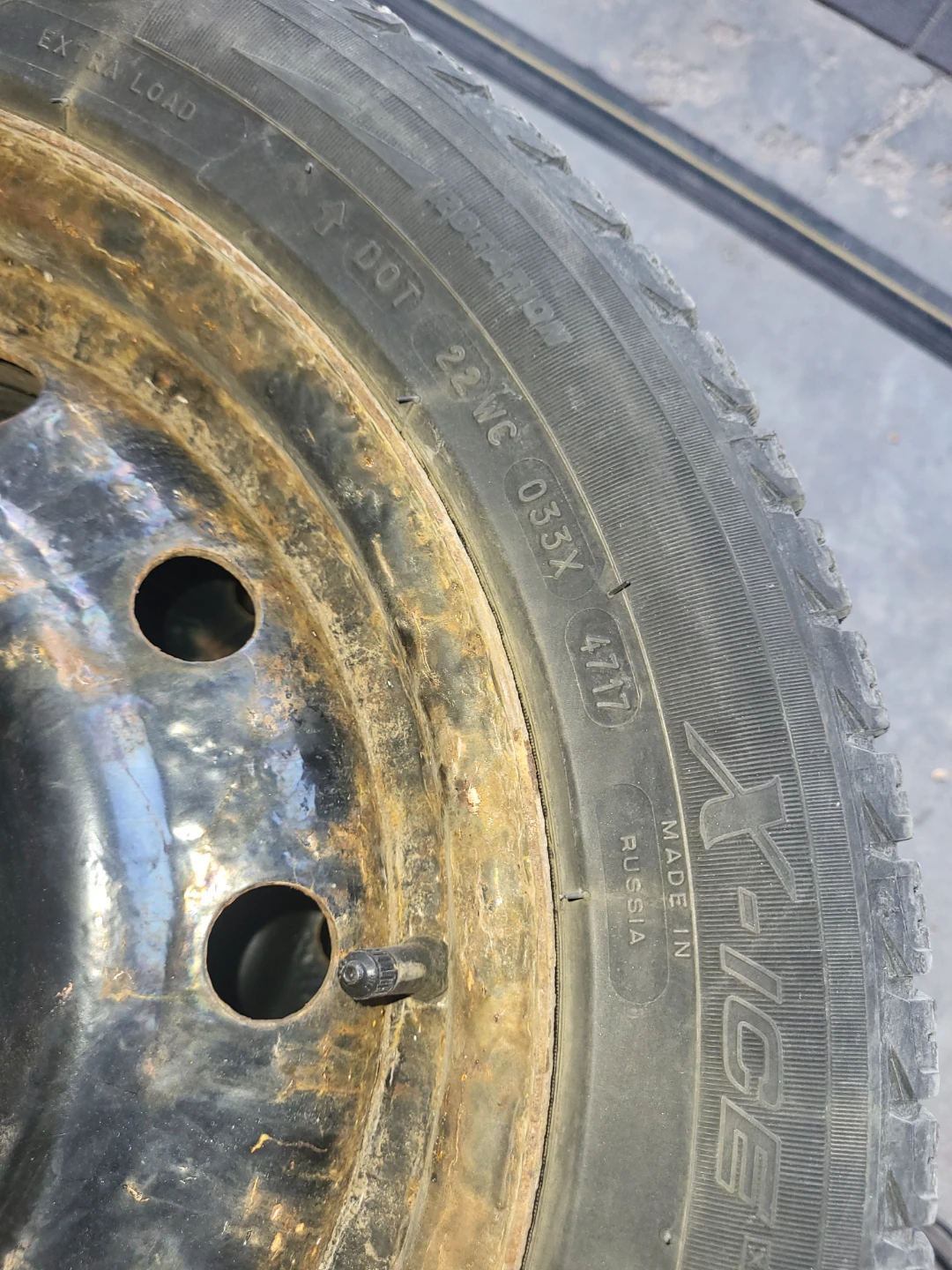 Michelin X-Ice Winter Tire on Steel Rim - 205/55R16 - photo 5
