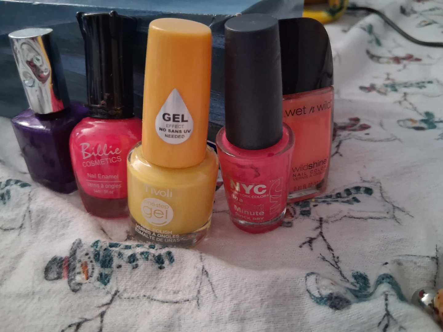 Assorted Nail Polish Lot (Billie, Tivoli, NYC, Wet n Wild)
