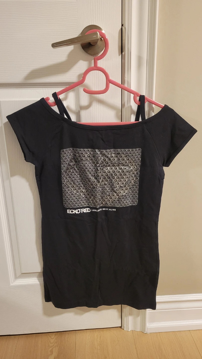 Ecko Red Black Cold Shoulder T-Shirt