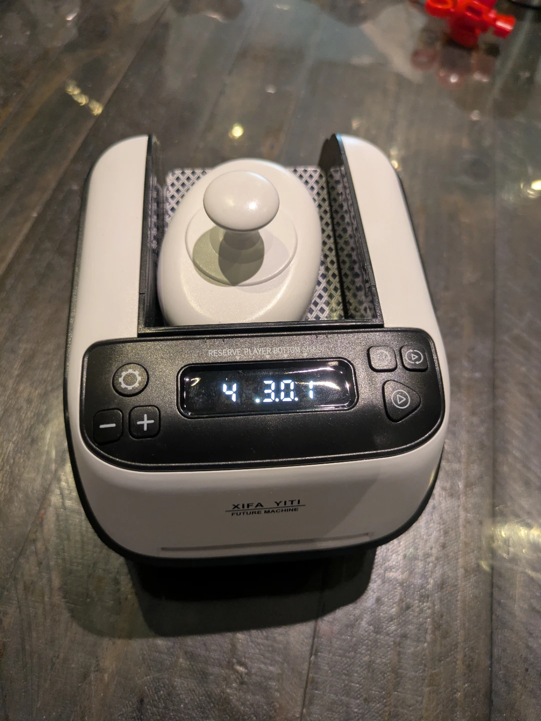 New automatic card dealer