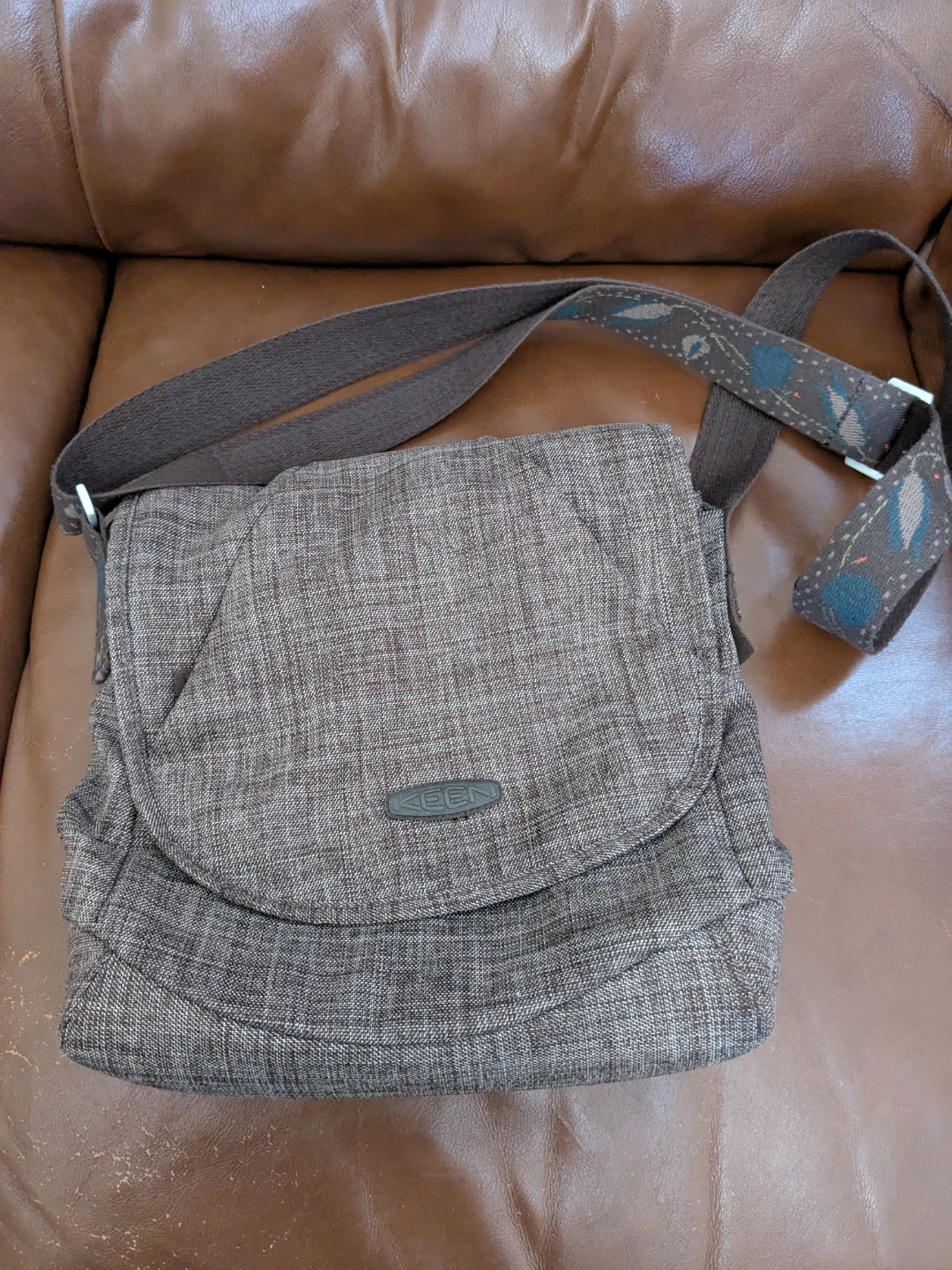 KEEN Messenger Bag
