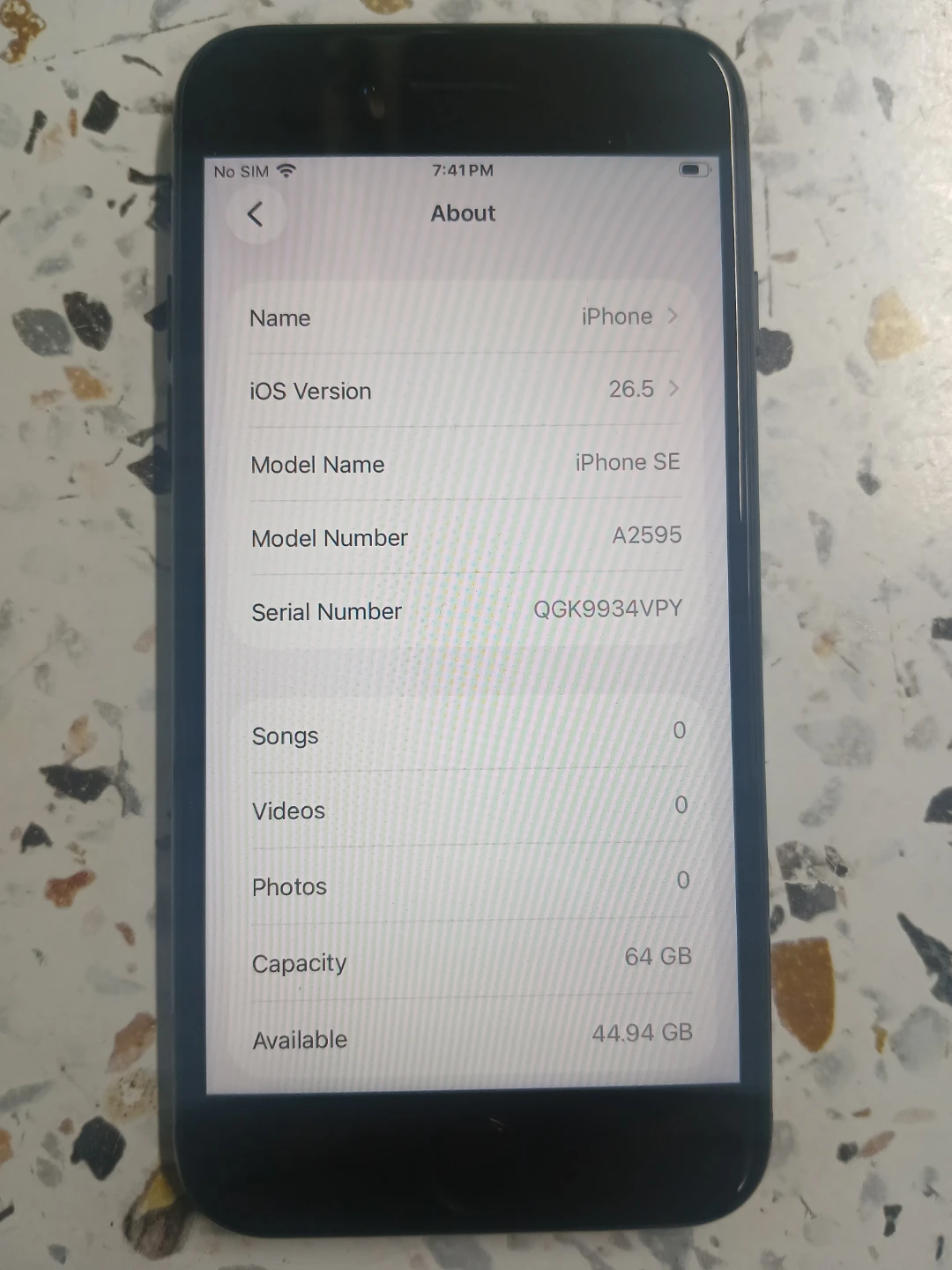 Apple iPhone SE (3rd Gen) 64GB - photo 2