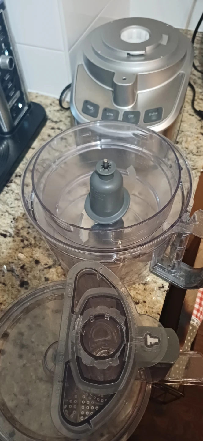 Cuisinart Food Processor - photo 3