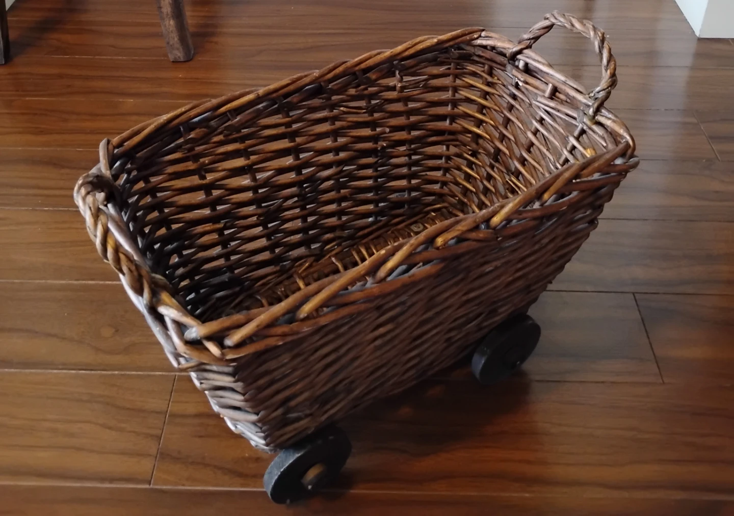 Antique Wicker Basket Buggy