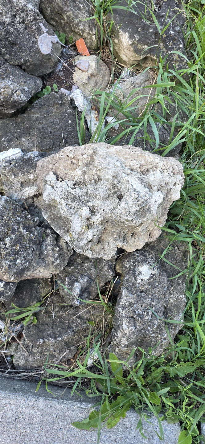 Assorted Rocks  for Landscaping