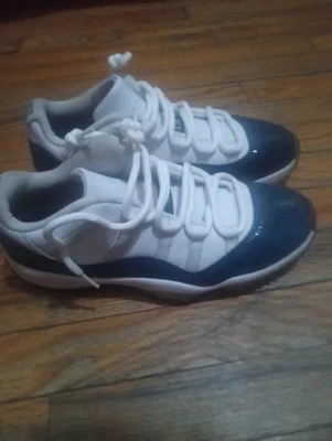 Air Jordan 11 Retro Low - photo 2