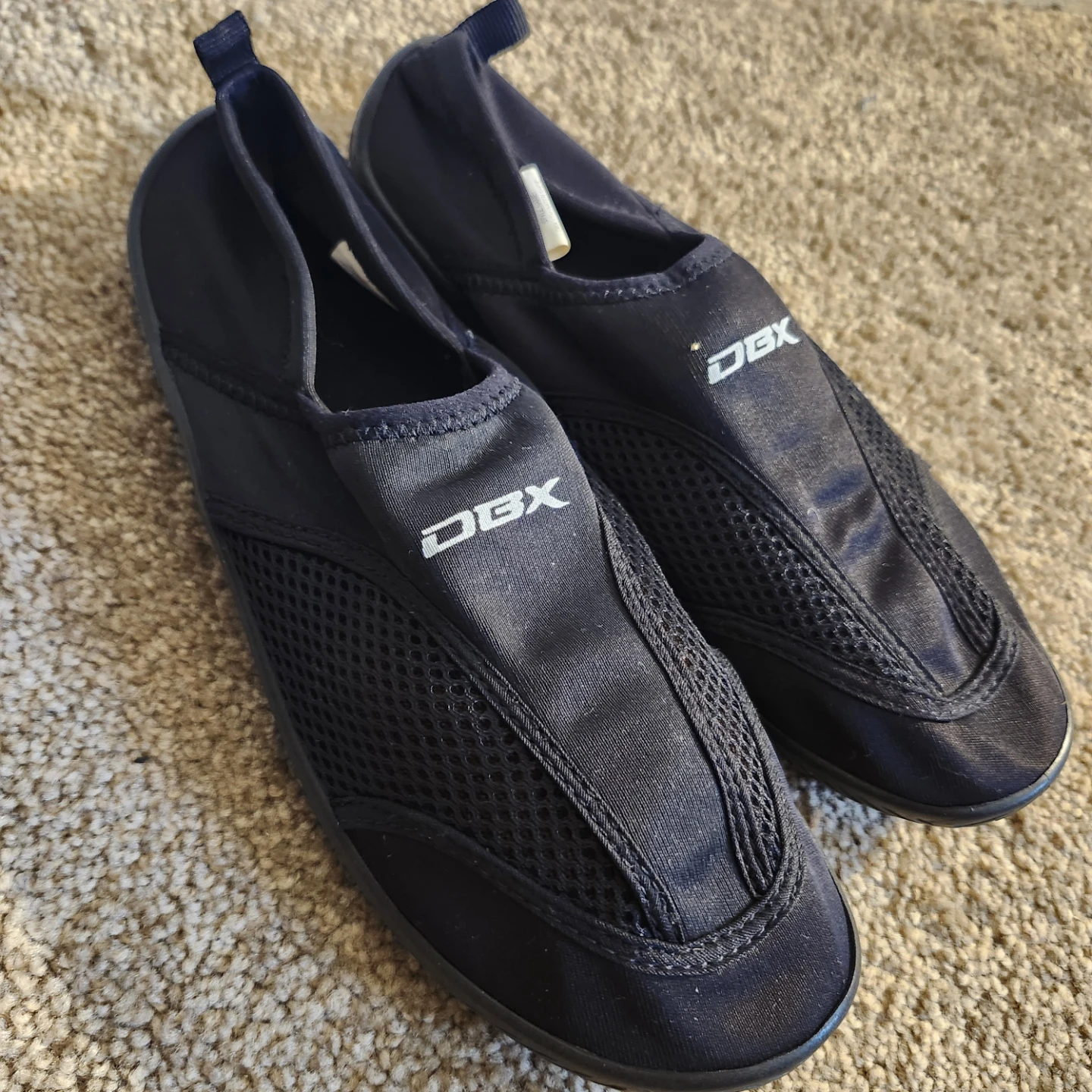 DGX unisex shoes