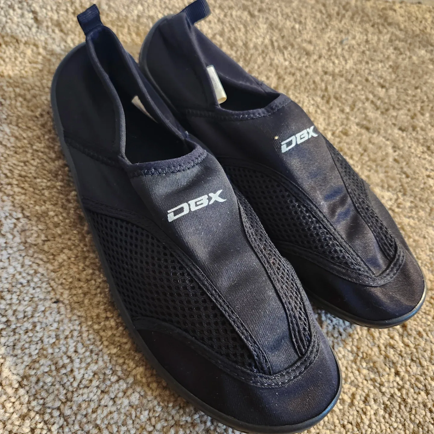 DGX unisex shoes