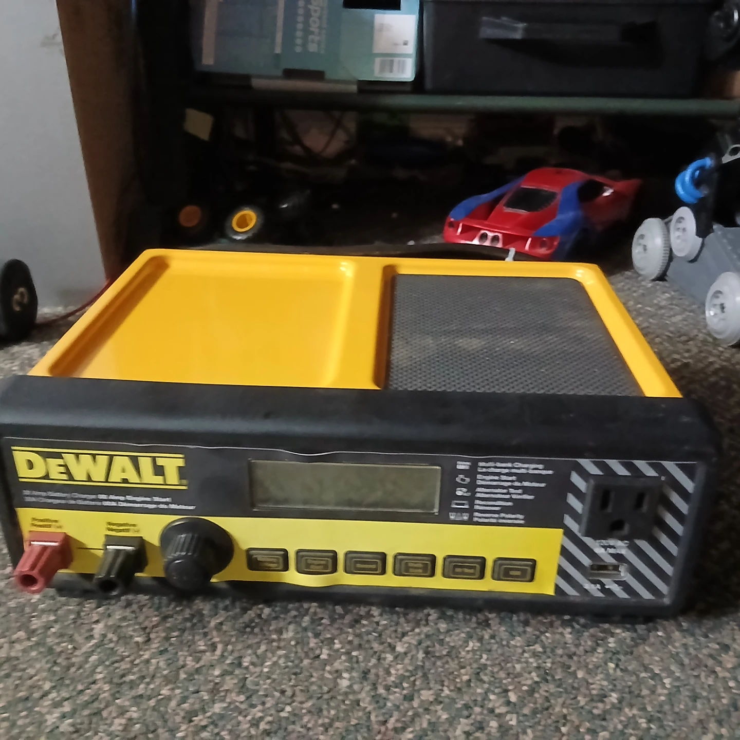 DeWalt Multi-Bank Battery Charger & Engine Start