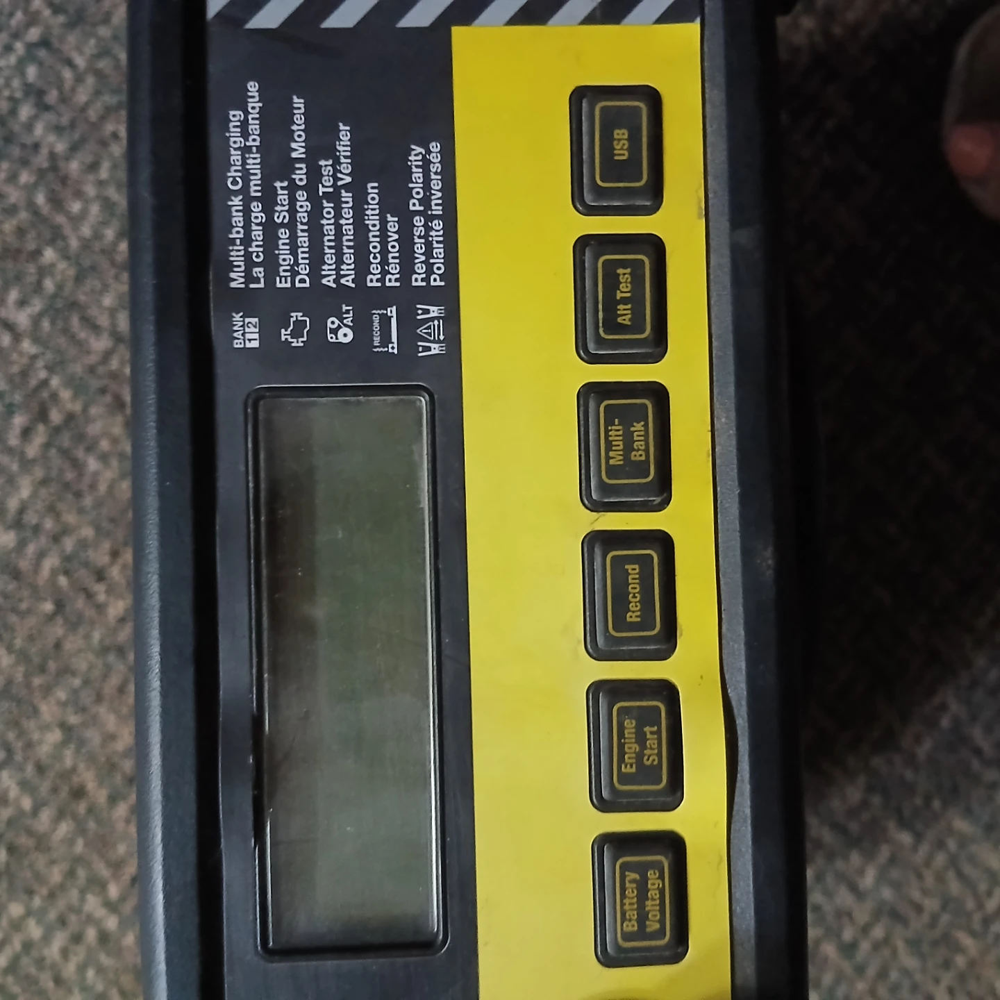 DeWalt Multi-Bank Battery Charger & Engine Start - photo 4