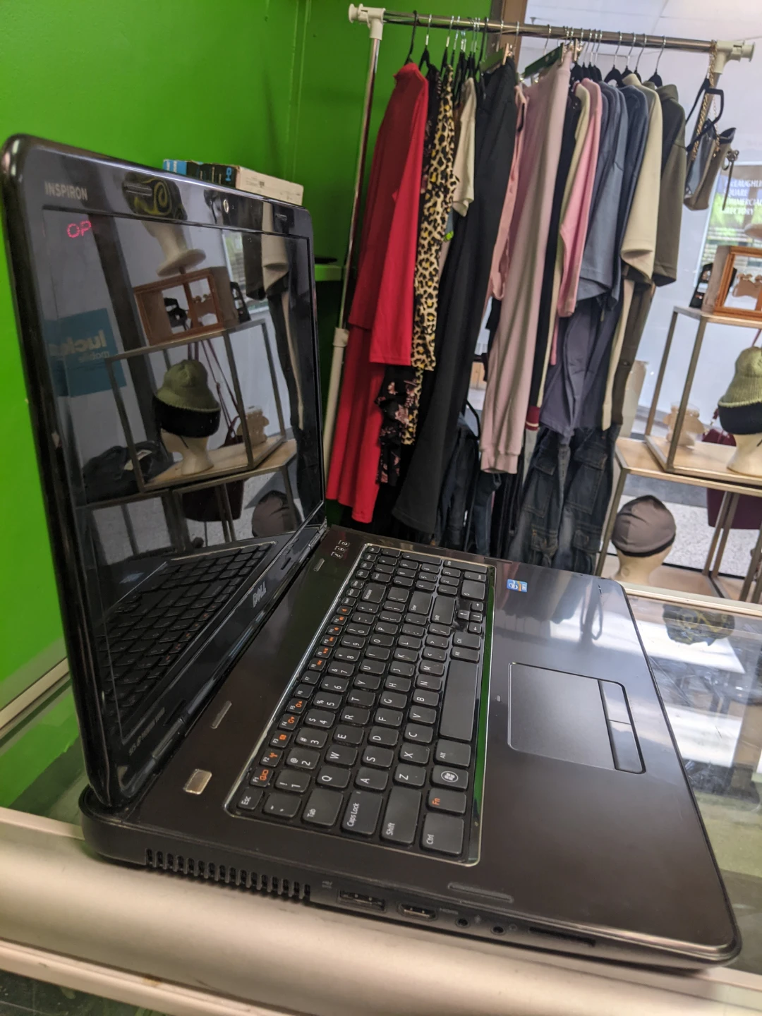 Dell Inspiron Laptop - photo 2