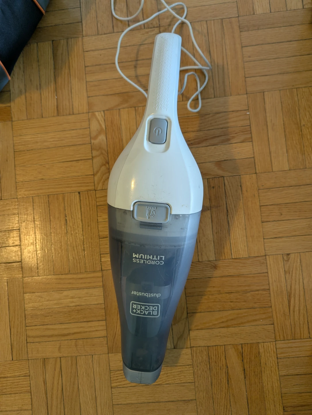 Black+Decker Dustbuster Cordless Lithium Handheld Vacuum