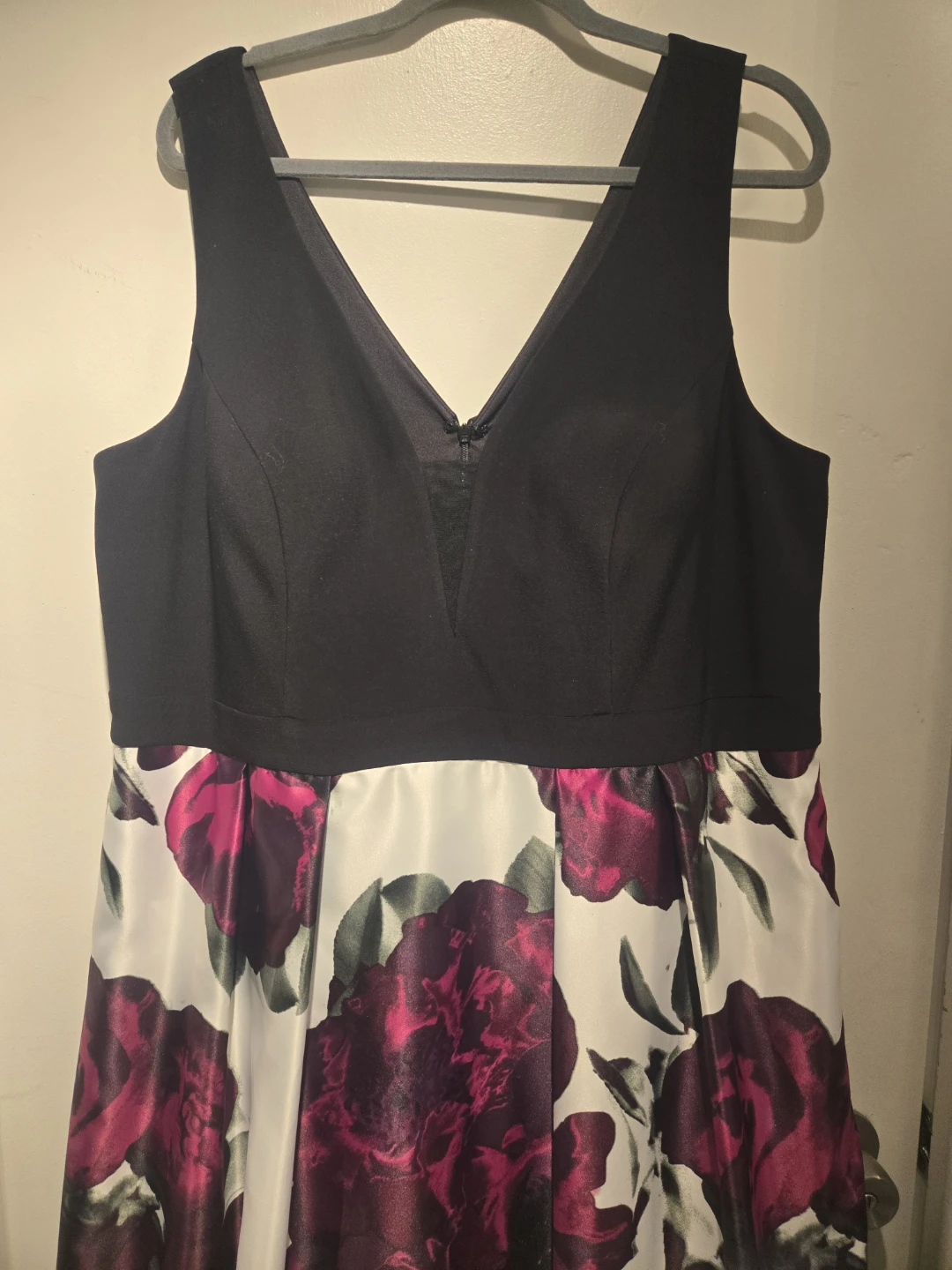 Laura Plus Floral Dress Size 20 - photo 2
