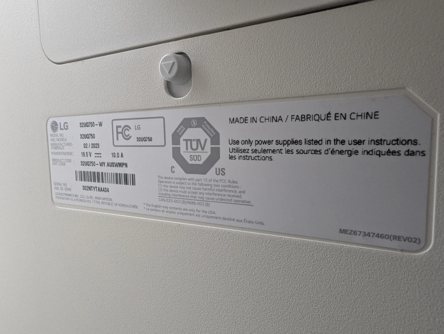 LG 32UQ750 - W QHD Monitor - photo 2