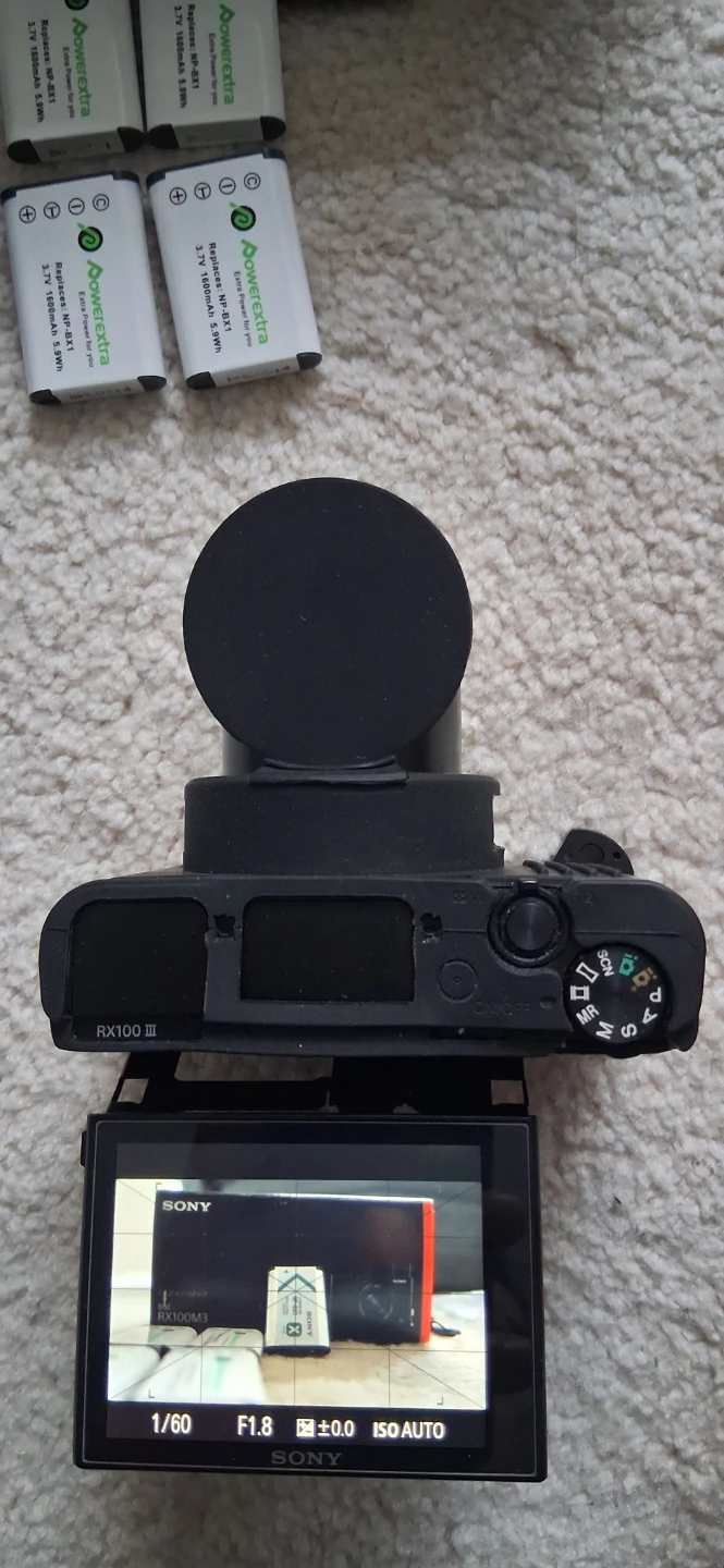 SONY RX100 M3 Lightweight Camera - photo 4