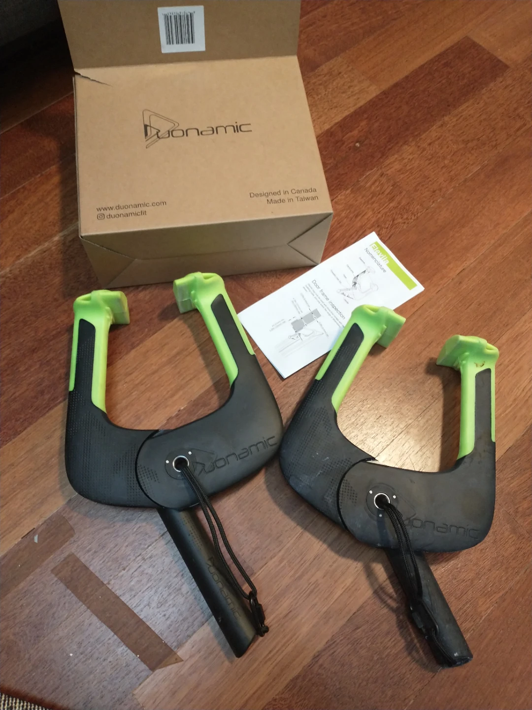 Duonamic Doorway Pull-Up Bar Set- climbing