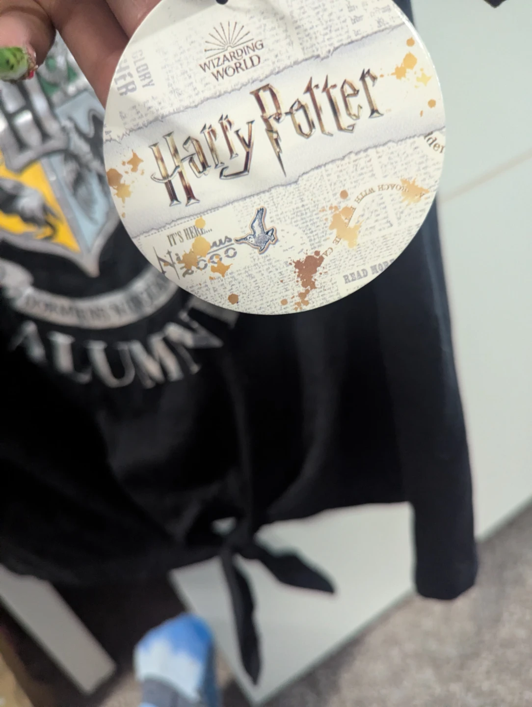 Harry Potter Hogwarts Alumni T-Shirt - photo 4