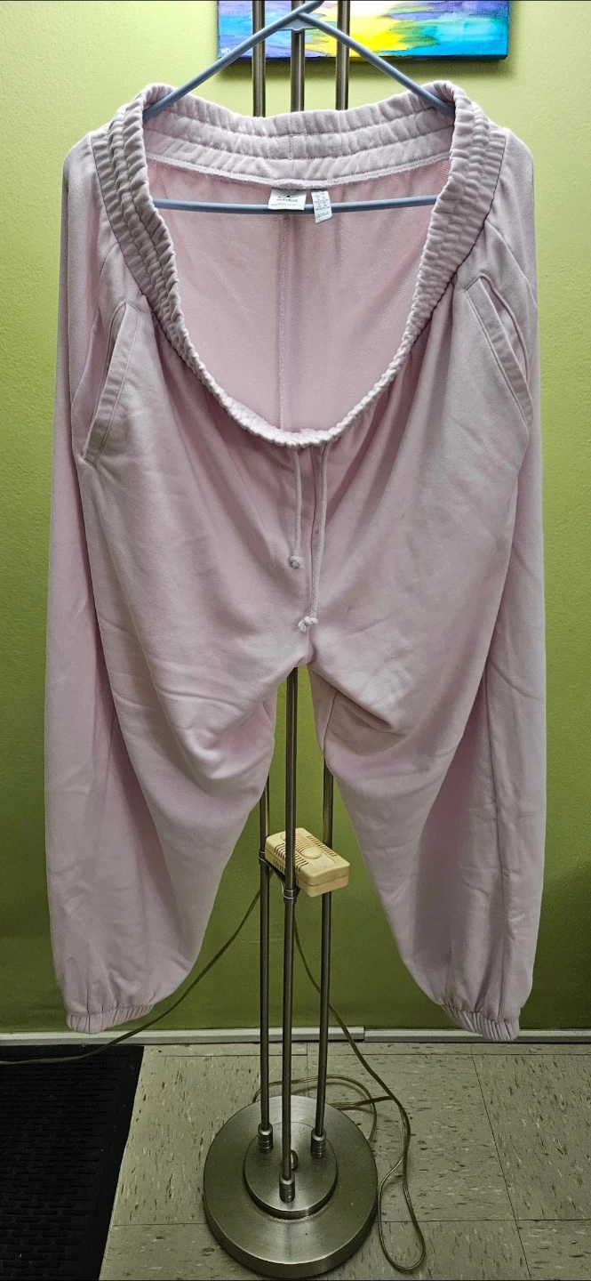 Adidas Women's Pink Sweatpants Size 2X