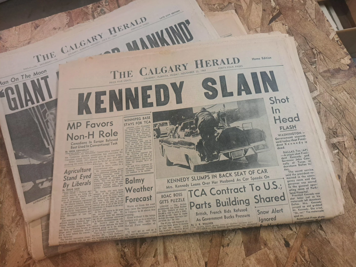 The Calgary Herald Newspaper - November 22, 1963